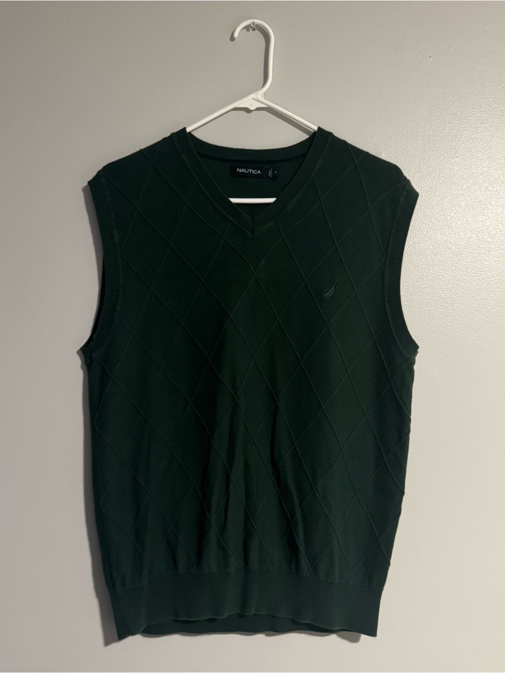 Nautica Men's Dark Green V-Neck Cable Knit Sweater Vest (Size M)